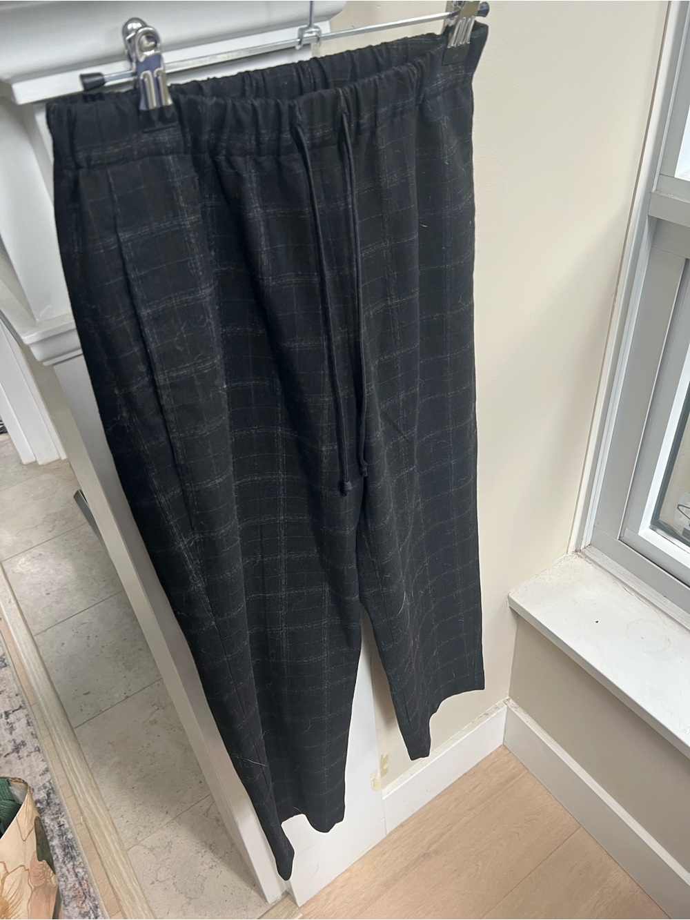 Aritzia Babaton Jimmy Pant - Picture 2 of 4